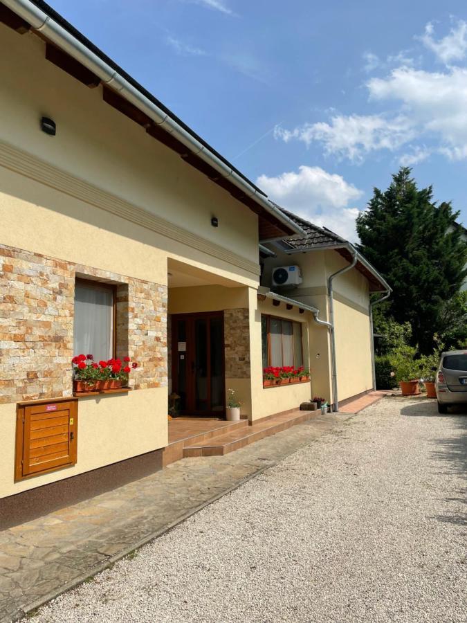Haus - Podmaniczky Szallas, Bor, Balaton Homestay Balatonfoldvar